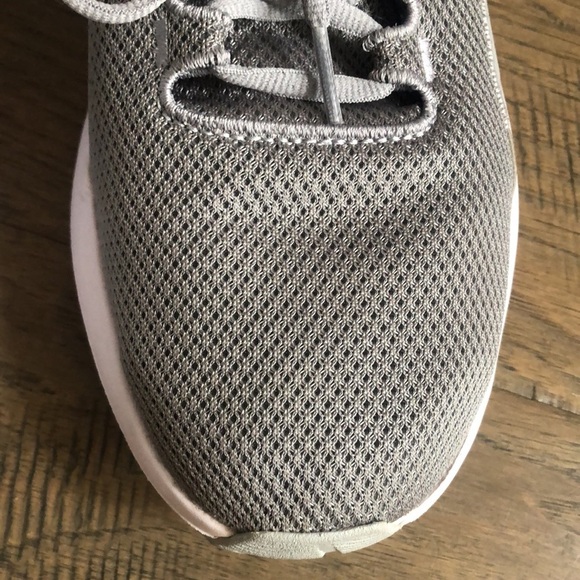 Under Armour gray sneakers men’s size 12 - Picture 4 of 10